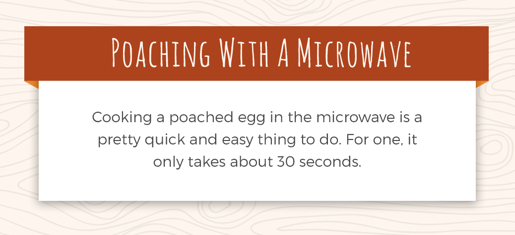 How to Quickly Poach an Egg with a Microwave